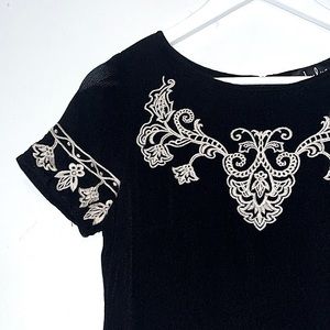 Lulus embroidered dress